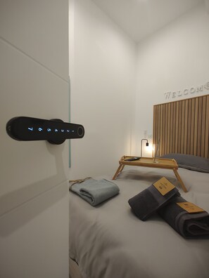 1 habitación y caja de seguridad en la habitación 