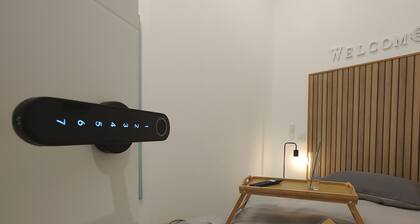 Berlin: room with comfort and shared areas Gran Via-Madrid