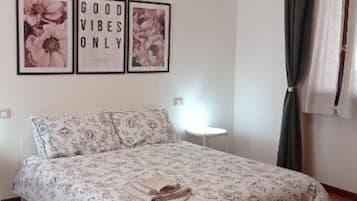 1 camera, Wi-Fi gratuito, lenzuola