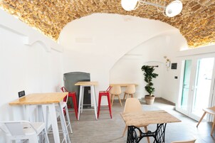 包含每日欧式早餐