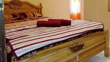 Deluxe Double Room | Free WiFi