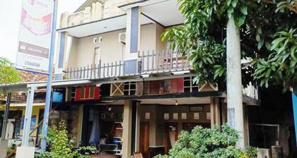 Lishafa Homestay