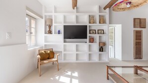 Smart TV, fireplace - Maison Paula - In the heart of the village & heated pool (Oppède)
