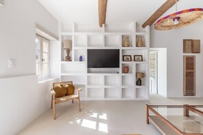 TV connectée, cheminée