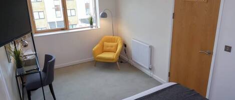 3 habitaciones, tabla de planchar con plancha y wifi gratis