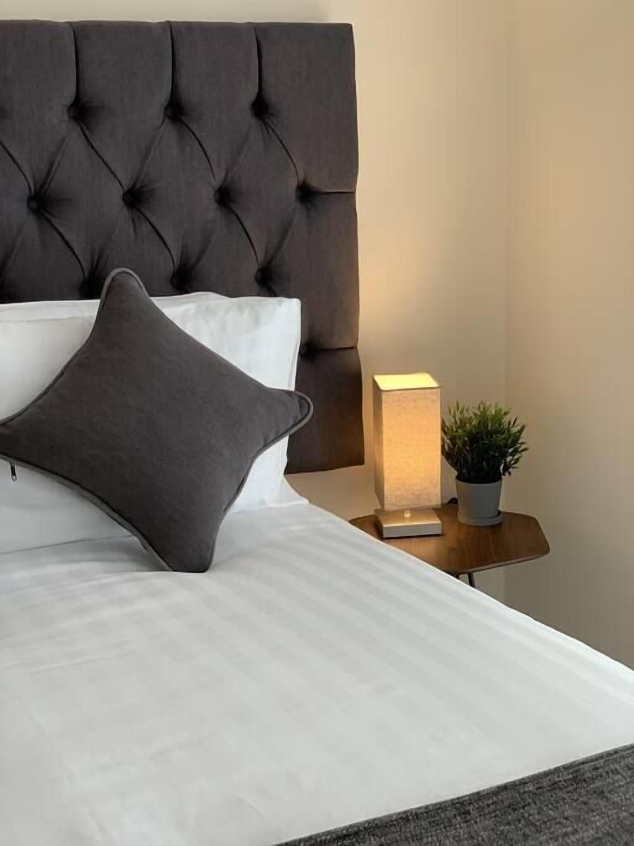3 bedrooms, iron/ironing board, free WiFi