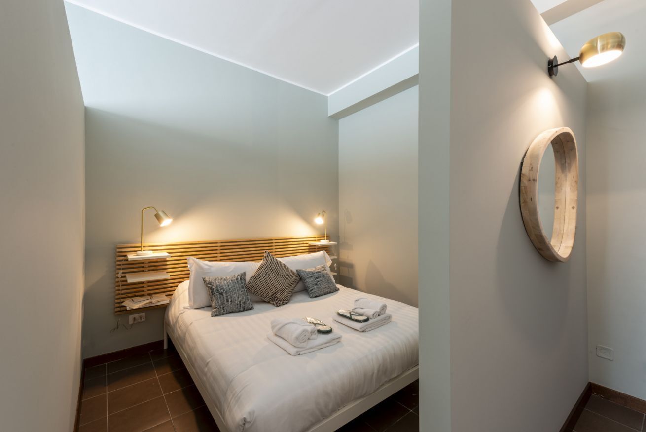 1 slaapkamer, een strijkplank/strijkijzer, wifi, beddengoed