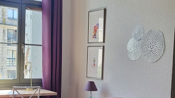 2 chambres, fer et planche Ă repasser, draps fournis