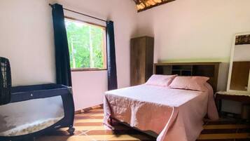 3 quartos, Wi-Fi de cortesia, acesso para cadeiras de rodas