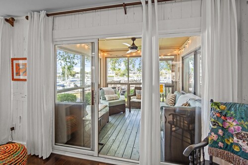Great Beach Condo in Quiet Section of Wild Dunes Resort!