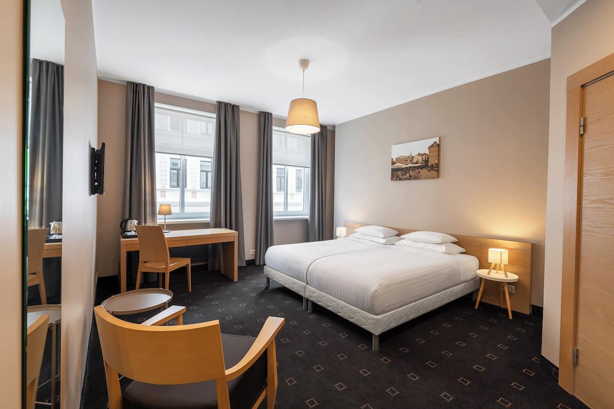 Desk, free WiFi, bed sheets