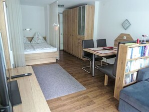 1 bedroom, free WiFi