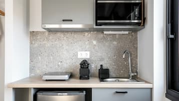 Studio | Eigene Küche | Großer Kühlschrank, Mikrowelle, Herdplatte