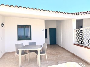 Terrace/patio - LE RESIDENZE ACQUA DI MARE (Eden Beach)