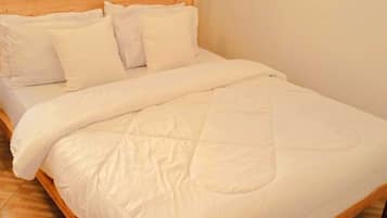 2 chambres, fer et planche Ă  repasser, Wi-Fi, draps fournis