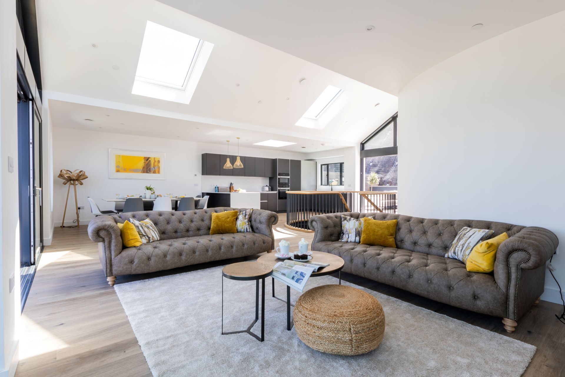 Smart TV, books, music library, stereo