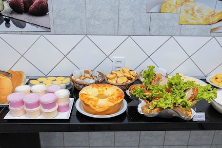 Desayuno buffet incluido todos los días