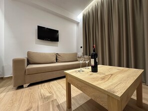 Deluxe Single Room, Mountain View