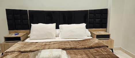 1 chambre, Wi-Fi, draps fournis