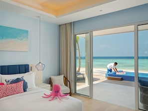 Beach Pool Villa | In-room dining