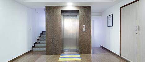 Elevator