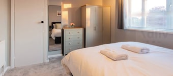 Coastal Home away from home by ADLIV