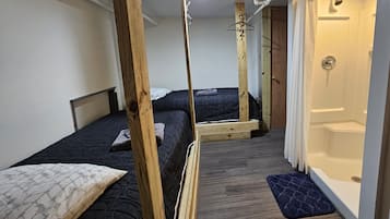 WiFi, bed sheets
