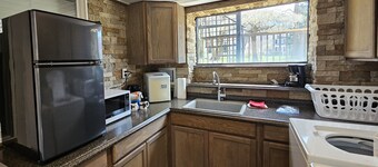 Shoreline Estates - Glamping B