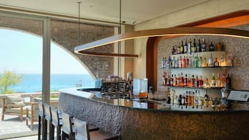 3 Bars/Lounges, Poolbar, Strandbar