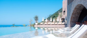 Green Coast Hotel Mgallery Collection