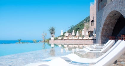 Green Coast Hotel Mgallery Collection