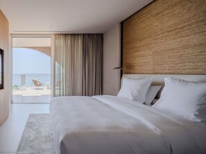 Executive Suite, 1 King Bed with Sofa bed | Premium bedding, in-room safe, free WiFi, bed sheets - Green Coast Hotel Mgallery Collection (Himare)