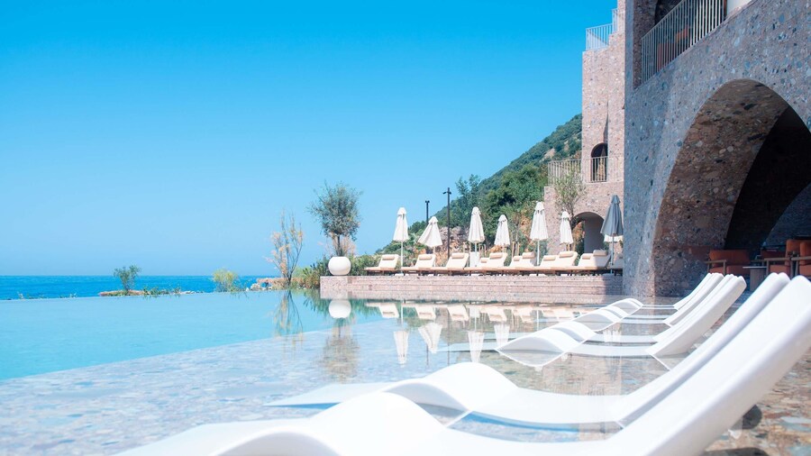 Green Coast Hotel Mgallery Collection