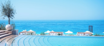 Green Coast Hotel Mgallery Collection