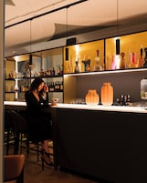 酒吧（店内）