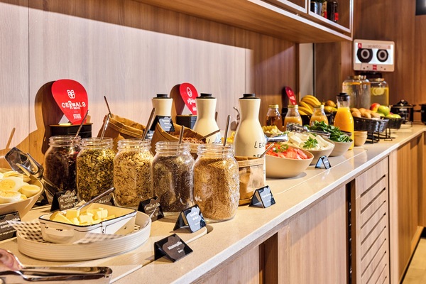 Daily buffet breakfast for a fee