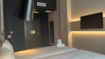 Habitación estándar, 1 cama matrimonial, con acceso para personas discapacitadas | Escritorio, cortinas blackout y insonorización