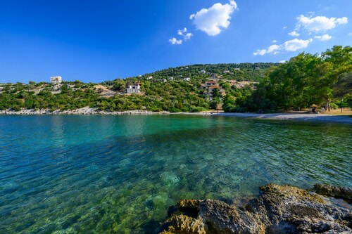 Newly Renovated, Stylish and Secluded Villa with Panoramic Sea Views