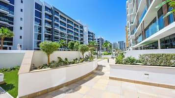 บริเวณภายนอก