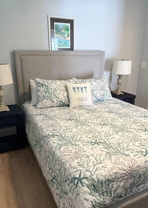 3 bedrooms, desk, iron/ironing board, WiFi