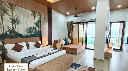Astoria Lagoon Resort