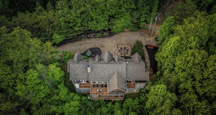 Serenity Now – your luxurious mountain retreat perched above the Smokies