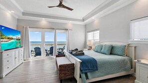 4 Schlafzimmer, Schreibtisch, Bügeleisen/Bügelbrett, Reisekinderbett