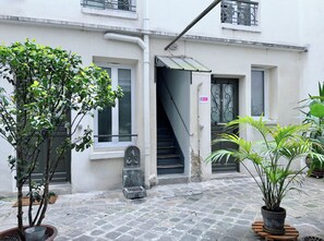 内部エントランス