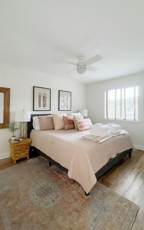 2 quartos, Wi-Fi de cortesia, roupa de cama