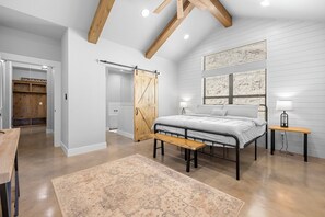 6 habitaciones, escritorio y wifi gratis 