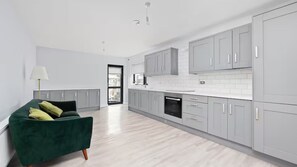 Interior - North Dublin Premier Oasis (Dublin)