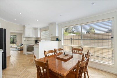 6 Ainslie Roberts Drive, Encounter Bay