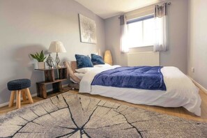 3 bedrooms, iron/ironing board, WiFi