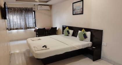 Chetan Executive Hotel